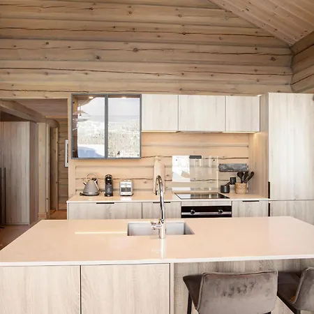 Skjonnhet - Luxury Next To Slopes *