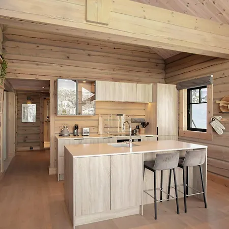 Skjonnhet - Luxury Next To Slopes *
